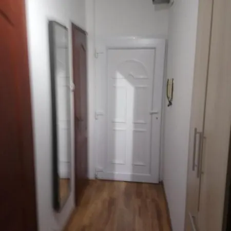 Keszthelyi Apartman טטה